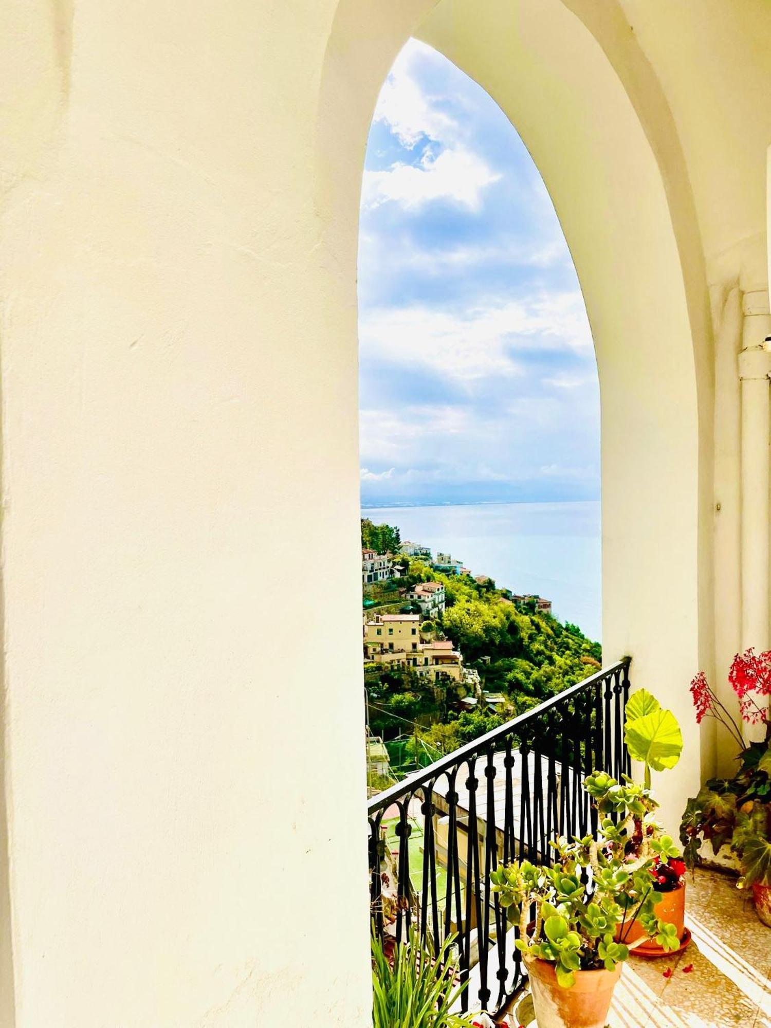Borgo Virginia - Sea View In Amalfi Coast Apartment Vietri Екстериор снимка